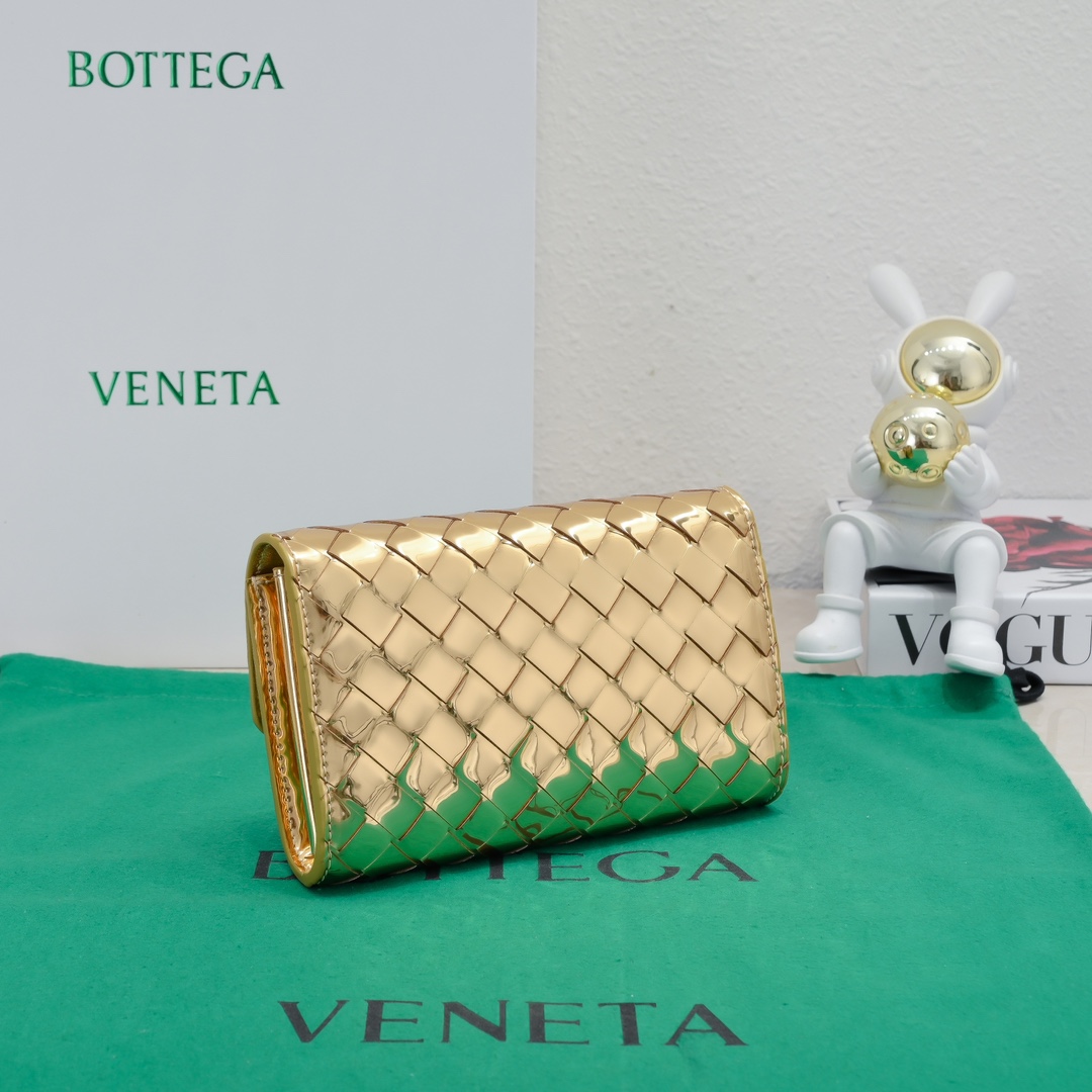 Bottega Veneta Clutch Bags